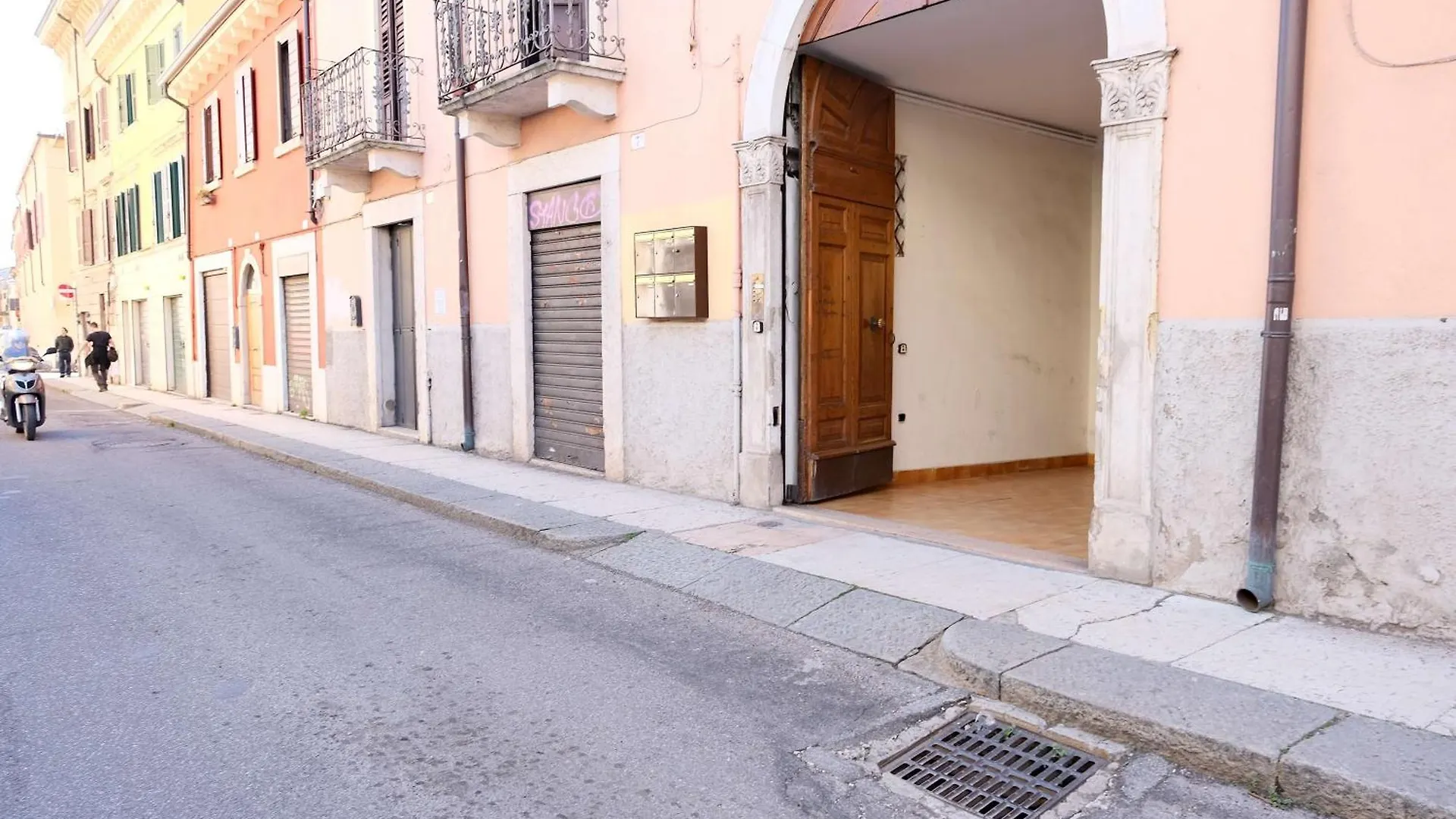 Case Vr Holiday Casa Klee Verona 0*,  Italy